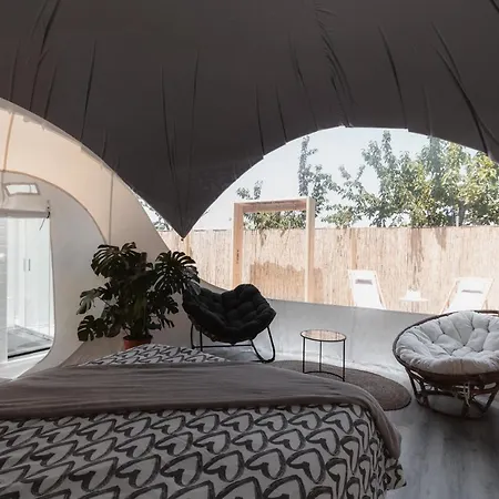 캠프장 Fuente Del Lobo Glamping & - Adults Only 3*
